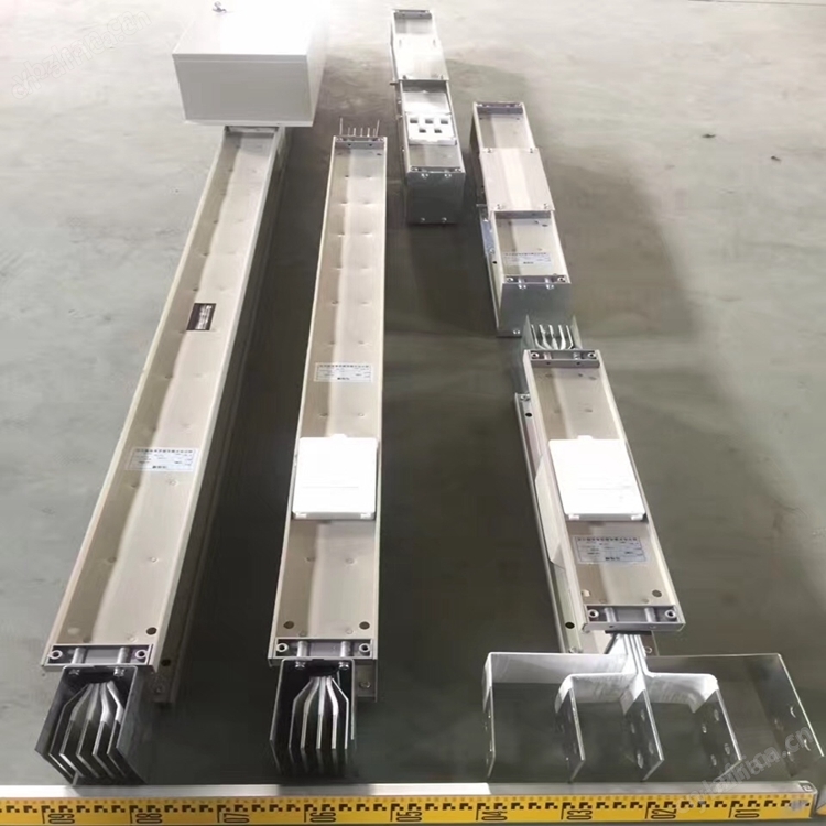 户外高低压封闭式母线