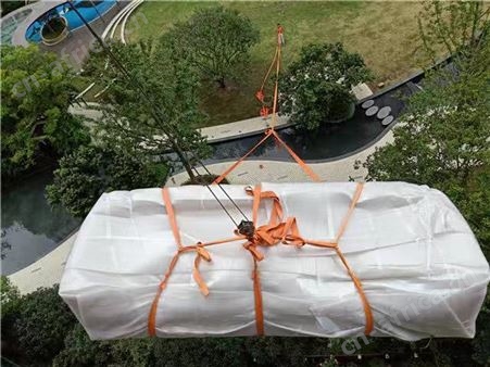 专业吊家具上楼 安全便捷 快速上门 高层吊装沙发床垫浴缸上楼